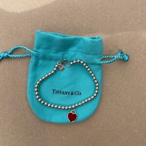 Tiffany & Co. Please Return To Tiffany Heart Tag Silver Red Heart bead Bracelet